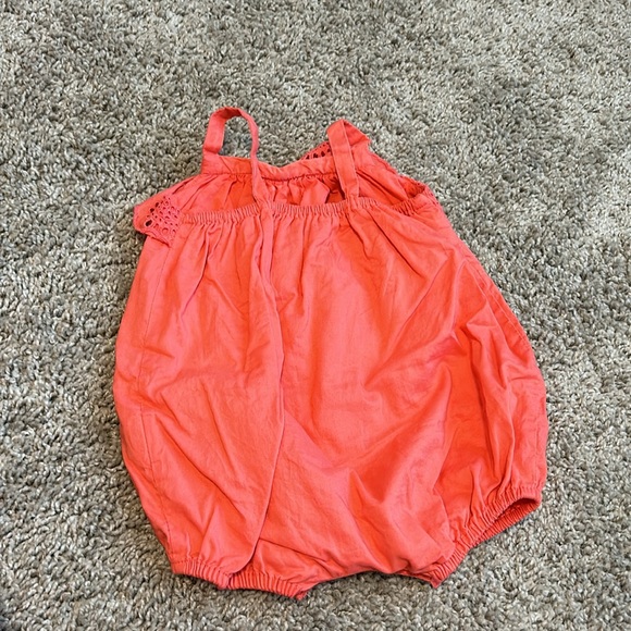 Pink romper - Picture 3 of 3